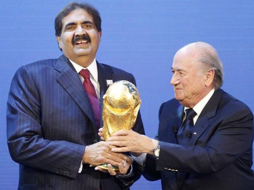 ФИФА потули скандалите с Катар и Русия