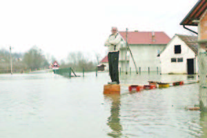 Bosnia_Flooding_64501-780x520