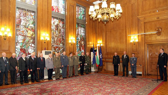 Наградиха служители на Министерството на отбраната за успешното президентство на CIOR