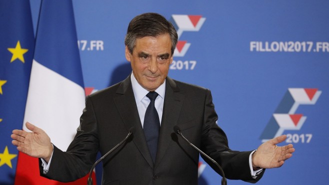 На балотаж десните във Франция решиха: Франсоа Фийон е кандидатът им за президент