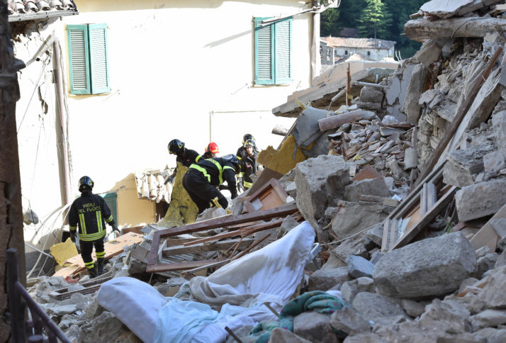 290 жертви седмица след земетресението в Италия