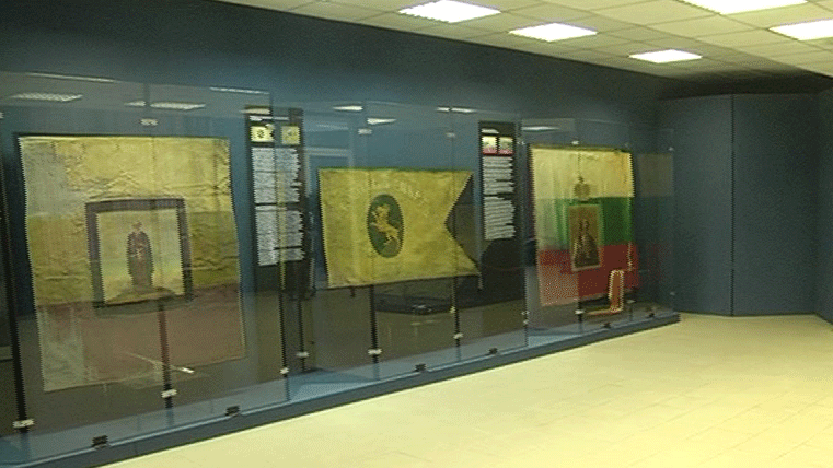 Оригиналните знамена на Българското опълчение представя Националният военноисторически музей