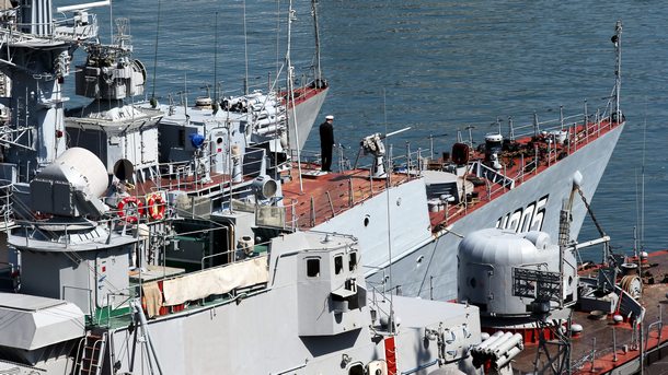 Френски военни кораби в Червено море прехванаха безпилотни летателни апарати
