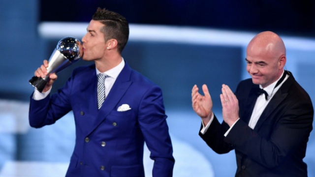 Кристиано Роналдо е номер 1 и според ФИФА