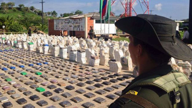 Властите в Колумбия конфискуваха 8 тона кокаин