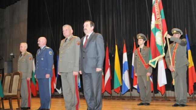 Бригаден генерал Михаил Попов пое задълженията на временно изпълняващ длъжността командир на Сухопътните войски