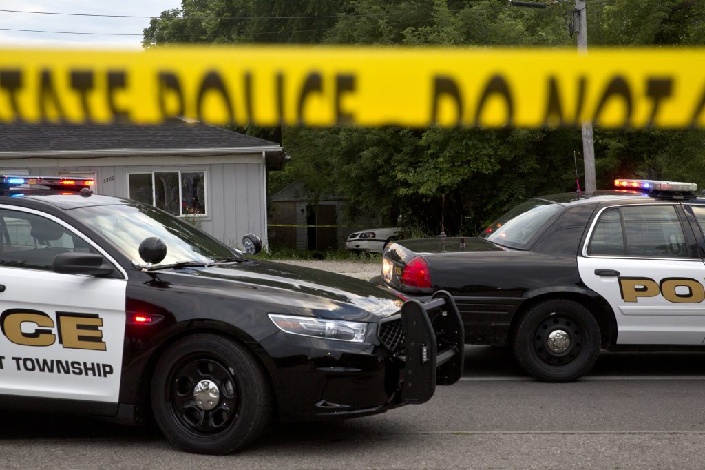 Трима служители на реда бяха убити в Северна Каролина, съобщи местната полиция