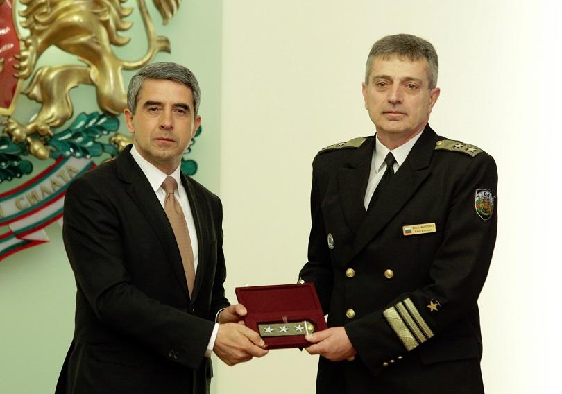 Вицеадмирал Емил Ефтимов е предложен за изпълняващ длъжността началник на отбраната