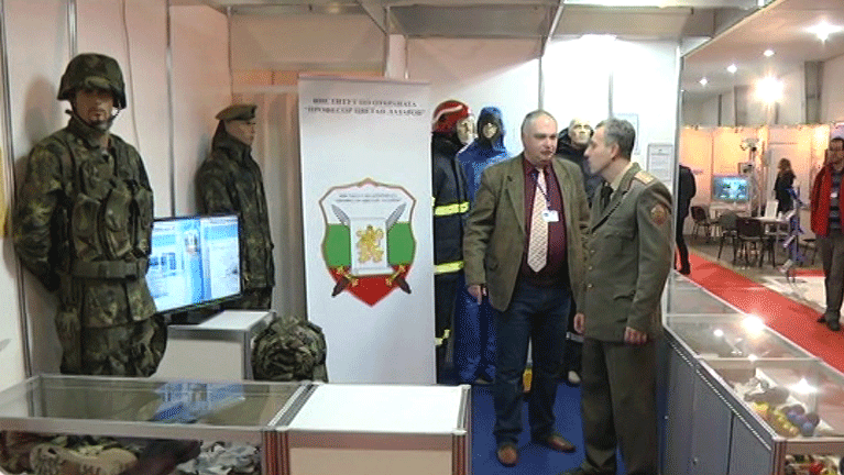 Най-новите модели униформи на Българската армия представени на Security Expo 2018