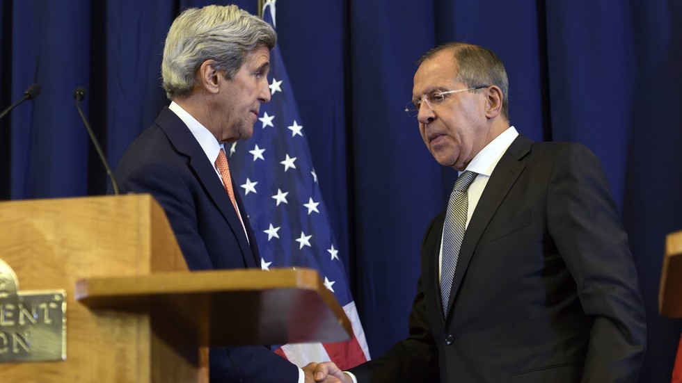 Договореният от САЩ и Русия мирен план влезе в сила