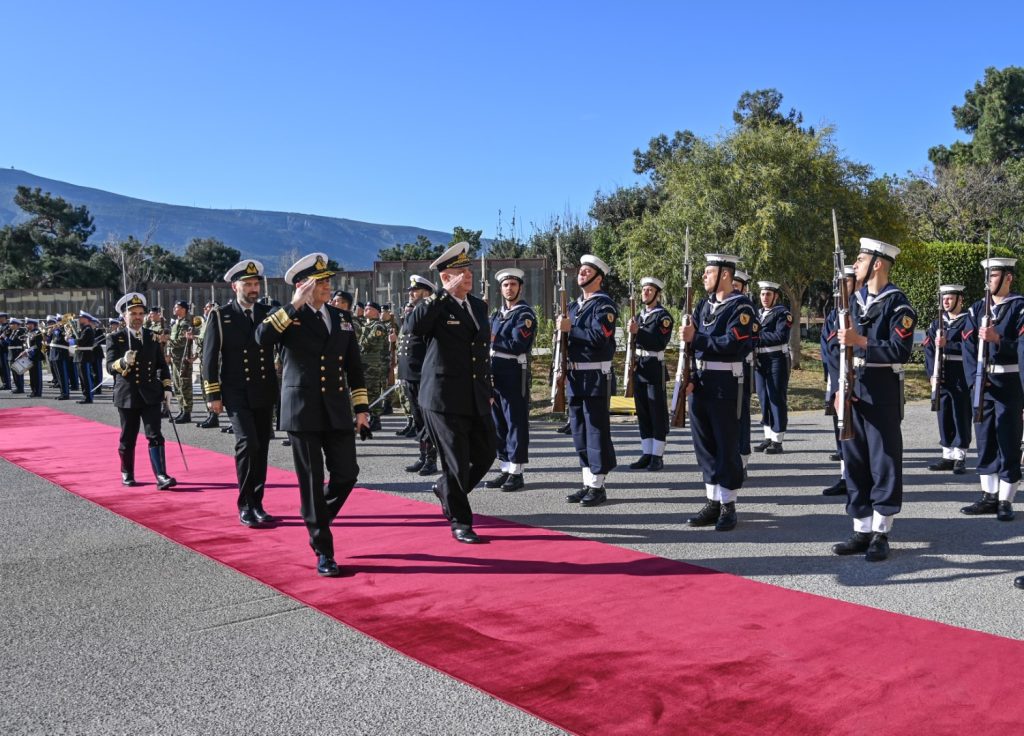 Командирът на ВМС с официална визита в Гърция