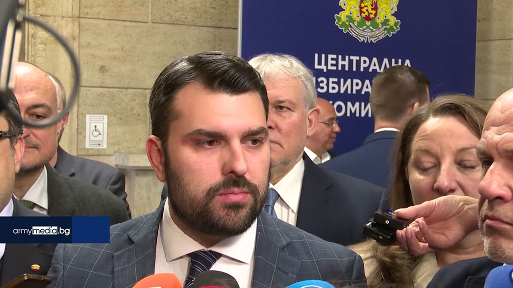 ГЕРБ-СДС се регистрираха в ЦИК Георг Георгиев: Изборите ще се правят от българите