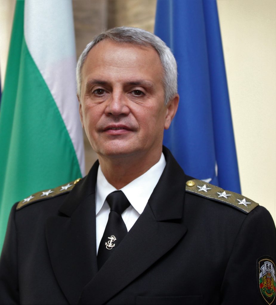 Вицеадмирал Митко Петев: С членството в НАТО България излезе от вакуума в международната сигурност