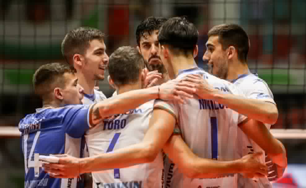 Волейболистите на Левски на победа от титлата, след успех над ЦСКА във финал №2