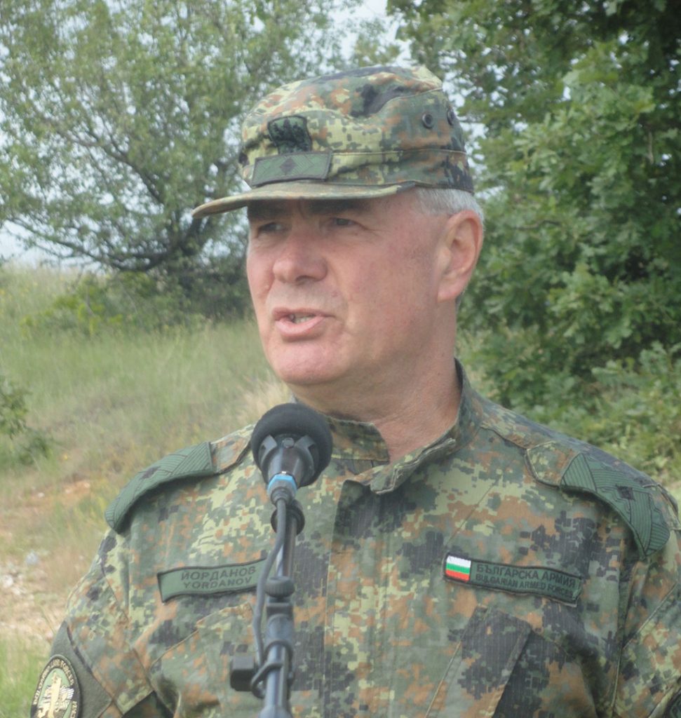- armymedia.bg