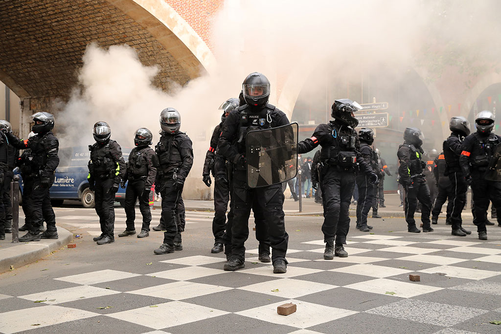 Френската полиция евакуира пропалестинските активисти, окупирали от вчера водещ университет в Париж
