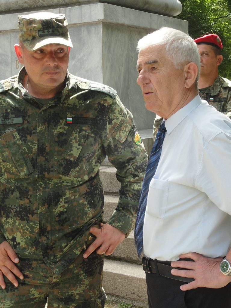 - armymedia.bg
