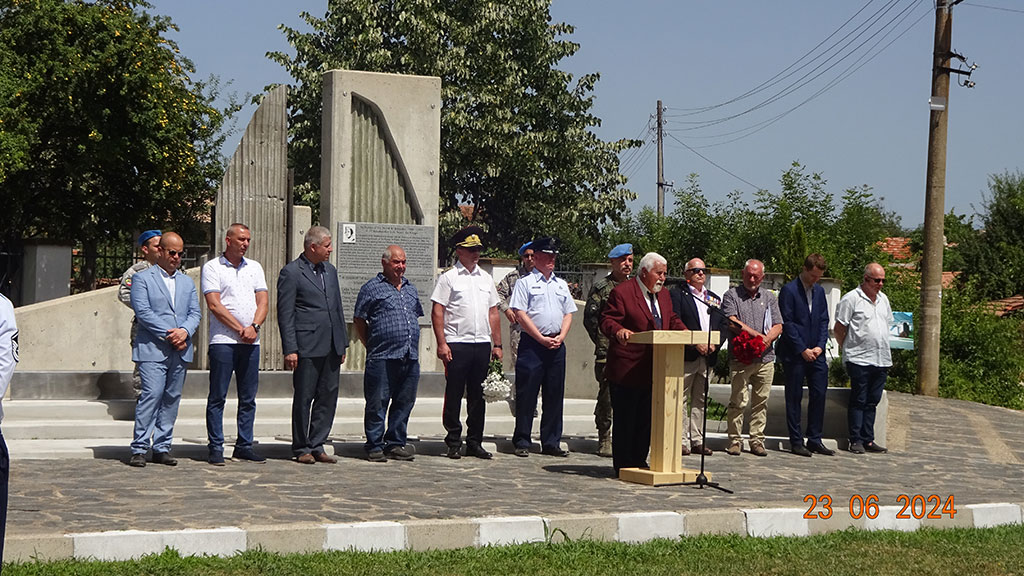 - armymedia.bg