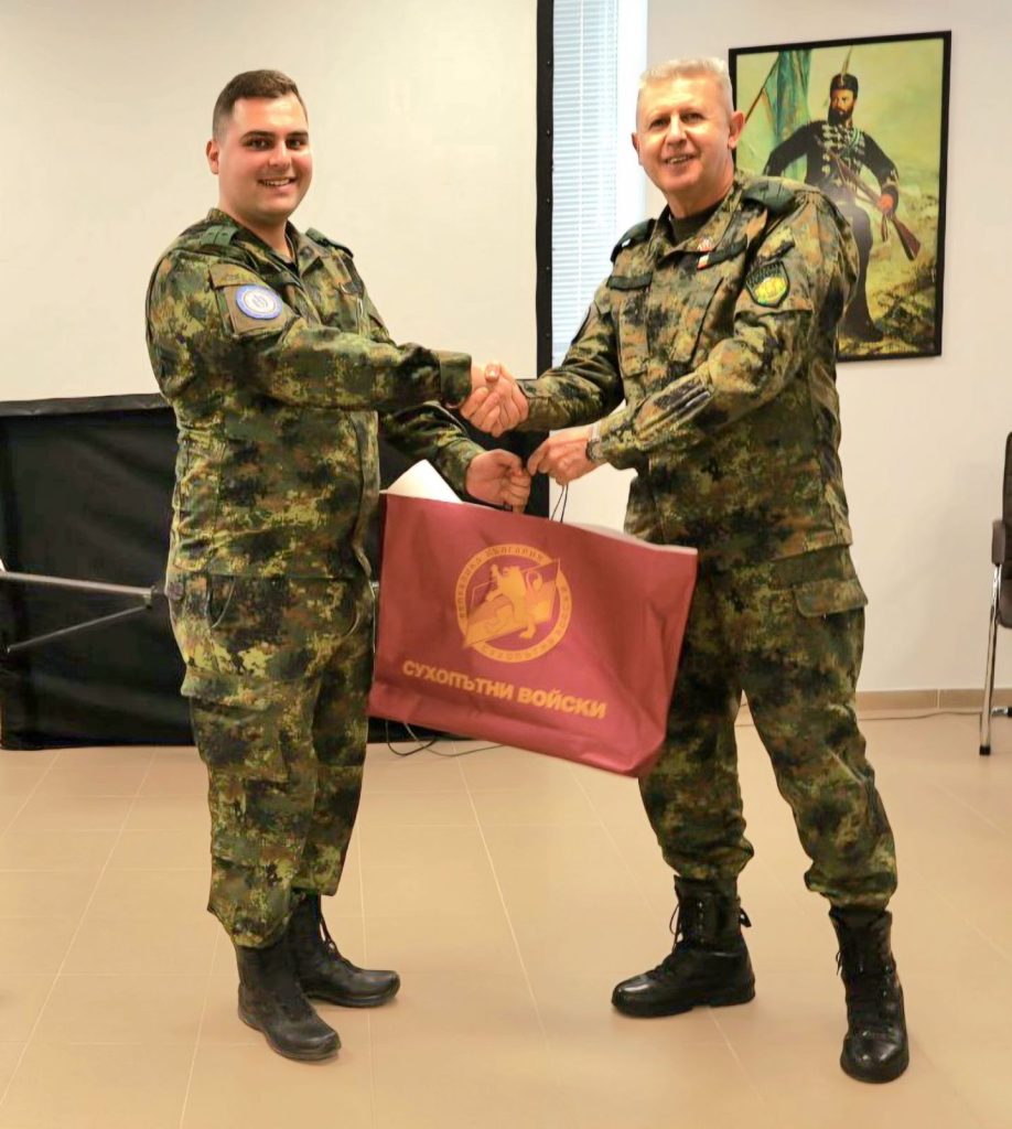 - armymedia.bg