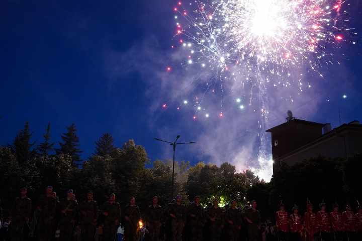 - armymedia.bg