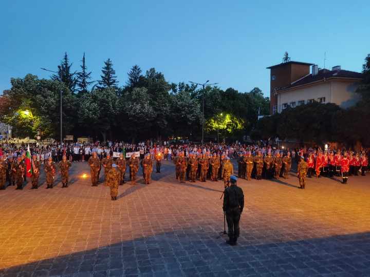 - armymedia.bg