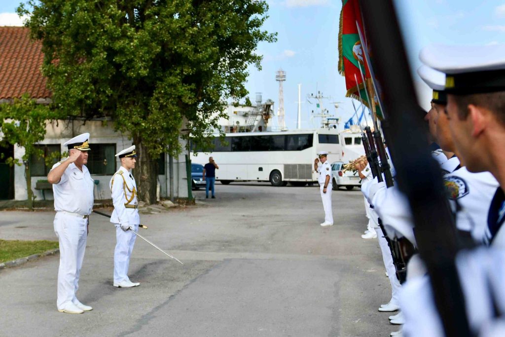 - armymedia.bg