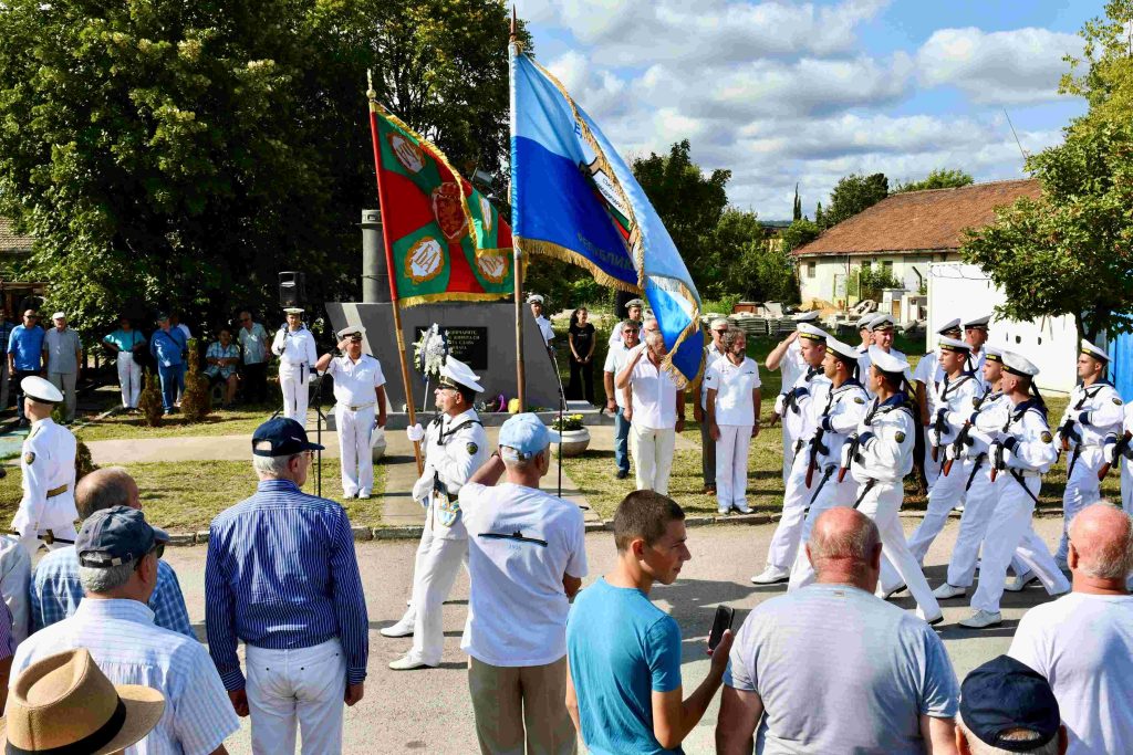 - armymedia.bg