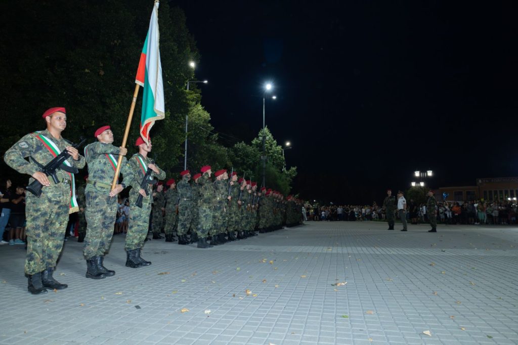- armymedia.bg