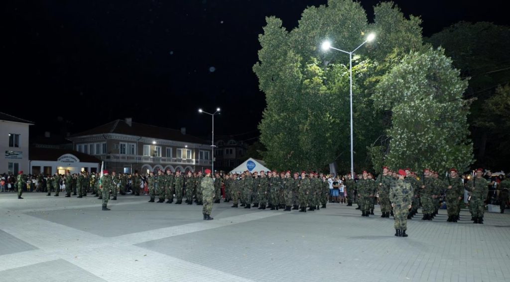 - armymedia.bg