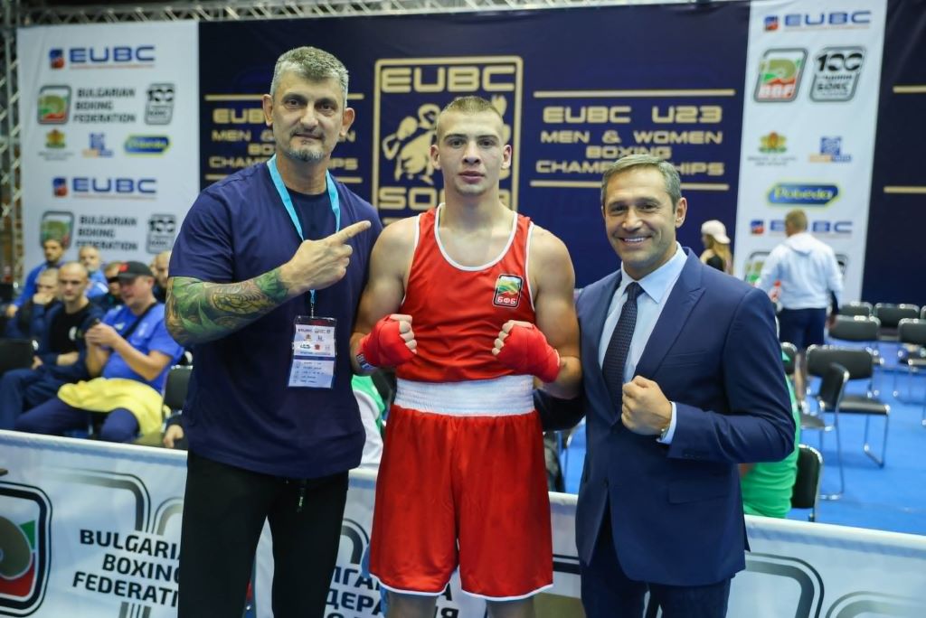 - armymedia.bg