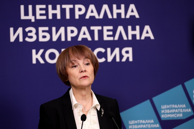 Общо 125 машини излязоха извън строя на вота