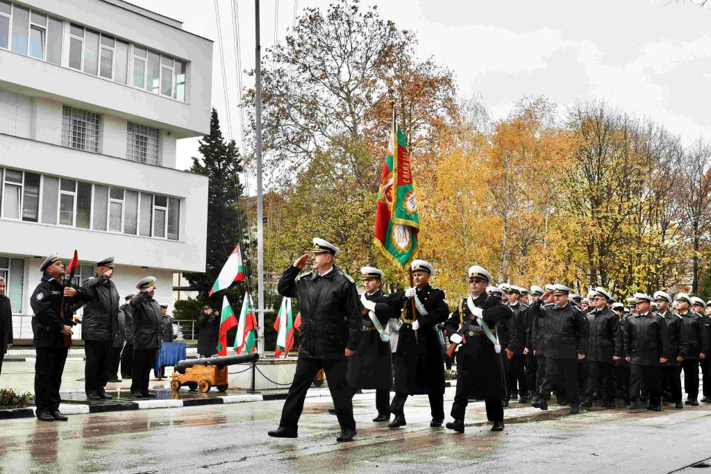 - armymedia.bg