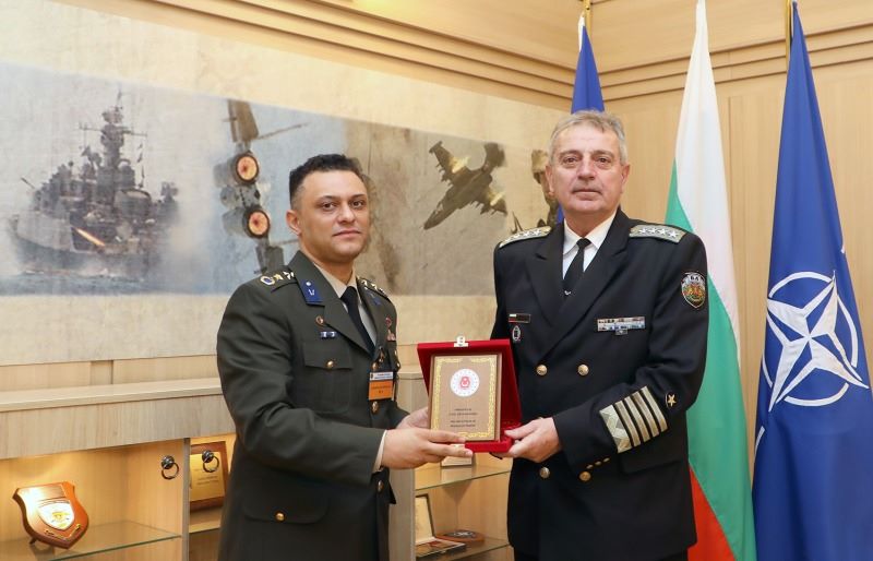 - armymedia.bg