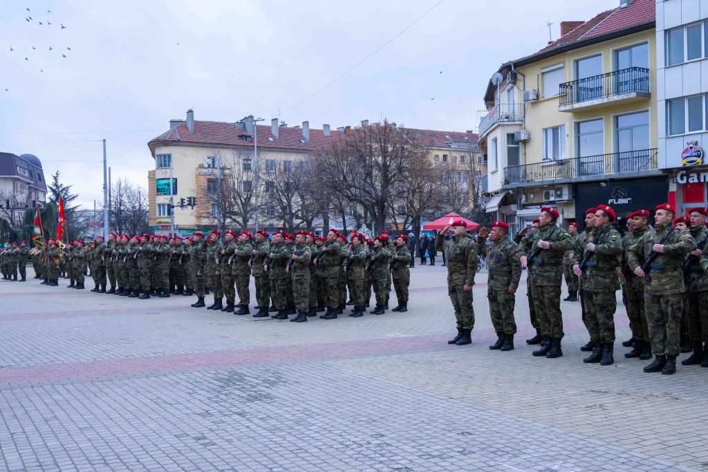 - armymedia.bg