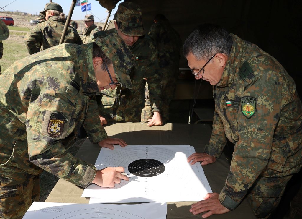 - armymedia.bg