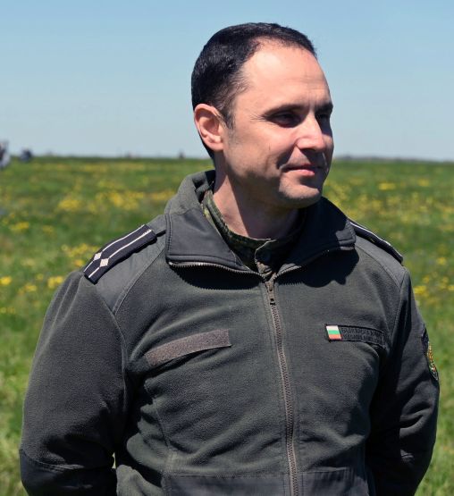 Капитан ІІ ранг Владислав Николов: При нас адреналин има, но лесно – няма! - armymedia.bg Капитан ІІ ранг Владислав Николов: При нас адреналин има, но лесно – няма!