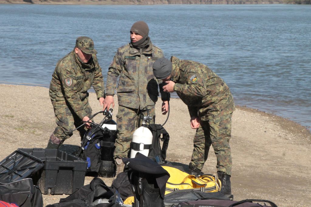 - armymedia.bg