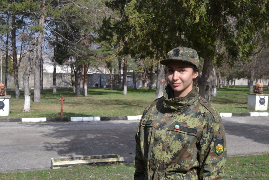 - armymedia.bg