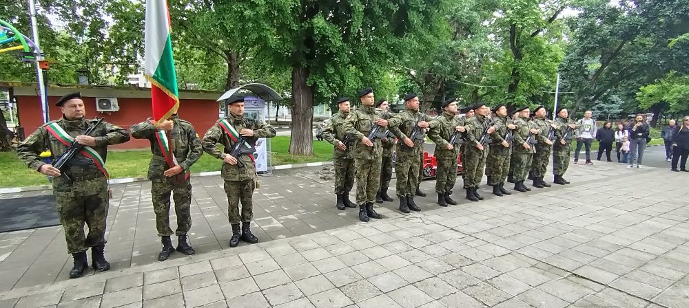 - armymedia.bg