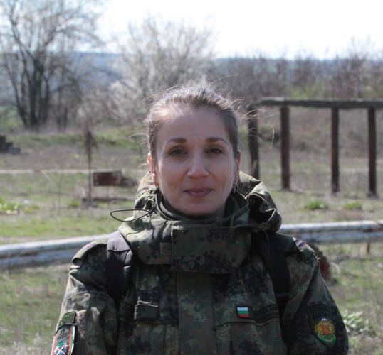 Снимки, които говорят, прави майка на трима синове - armymedia.bg Снимки, които говорят, прави майка на трима синове