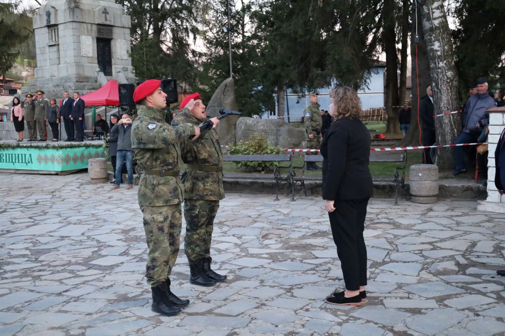 - armymedia.bg