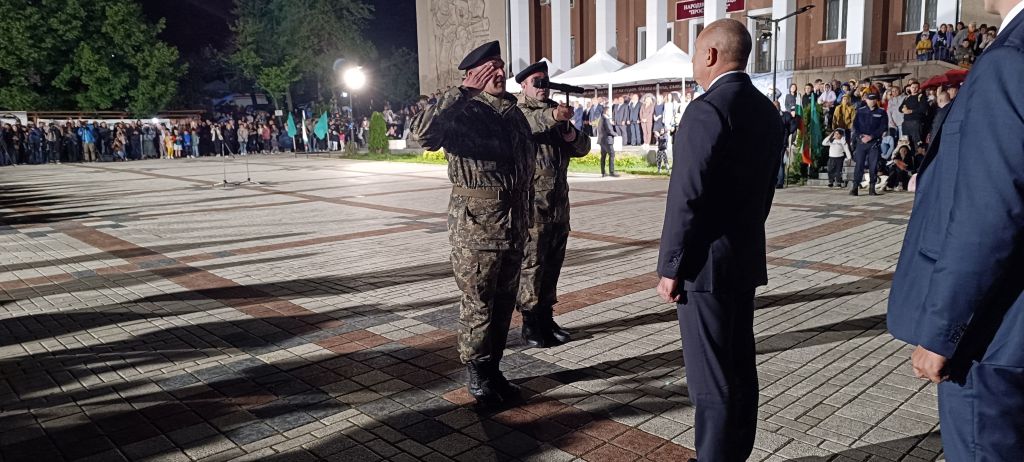 - armymedia.bg