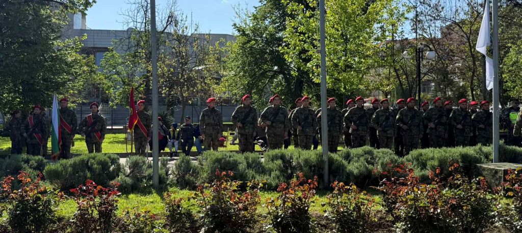 - armymedia.bg
