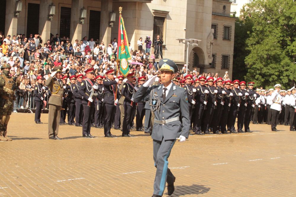 - armymedia.bg