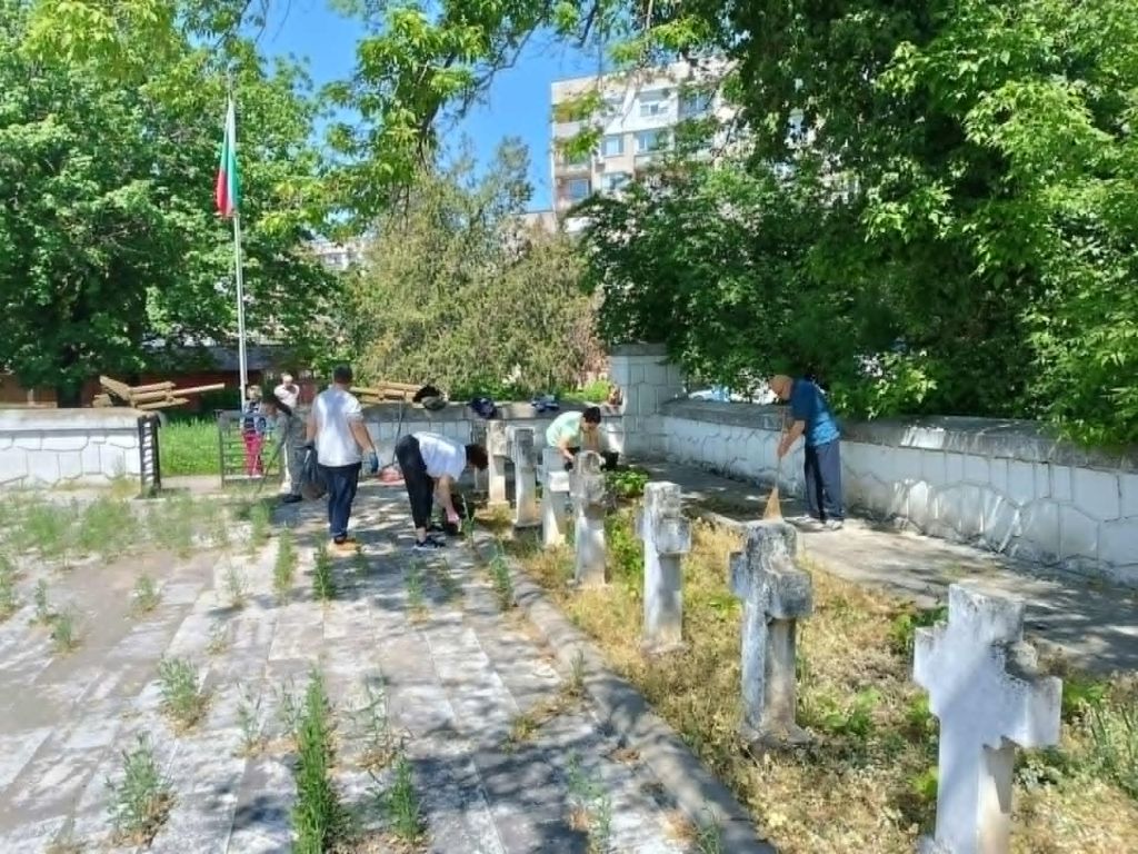 - armymedia.bg
