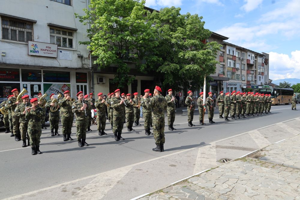 - armymedia.bg