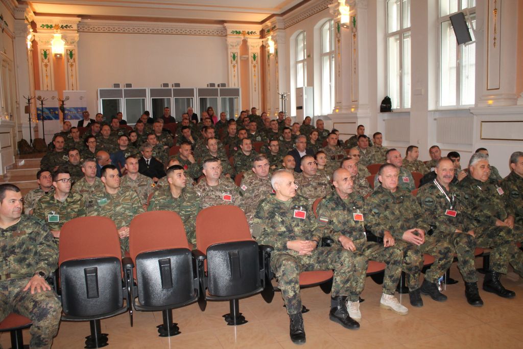 - armymedia.bg