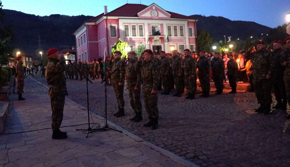 - armymedia.bg