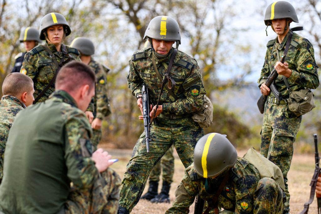 - armymedia.bg