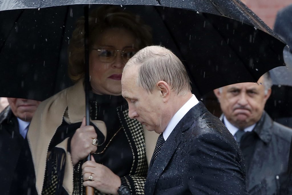 Путин може да е харесван от 91% от севернокорейците, но в България одобрението за него падна рязко, след като той започна варварската агресия срещу Украйна през 2022 г. - armymedia.bg Путин може да е харесван от 91% от севернокорейците, но в България одобрението за него падна рязко, след като той започна варварската агресия срещу Украйна през 2022 г.